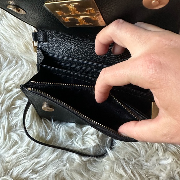 Tory Burch Britten purse bag chain wallet black leather new with tags! - Picture 9 of 14